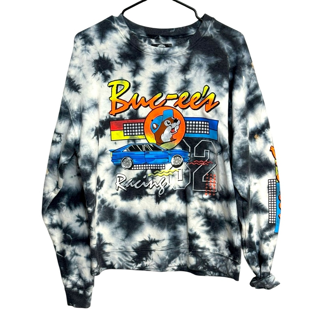 Buc-ee's Black and White Tie-Dye Racing Crewneck Sweater Sโ